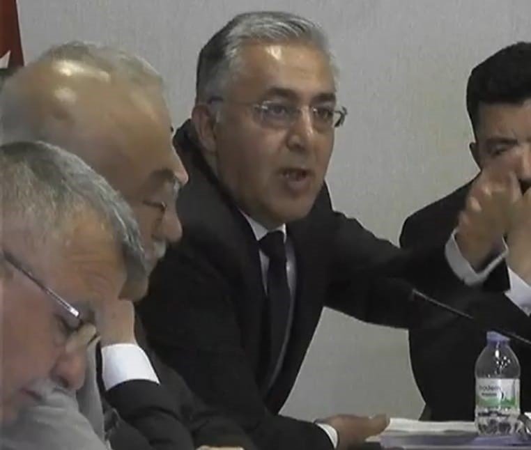 Şok itiraf: Çeşmeden su yerine pislik akıyor