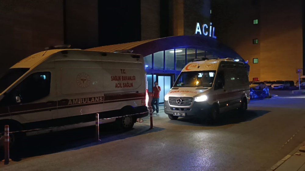 Sulama kanalına düşen otomobil baba ve oğlunu hayattan kopardı