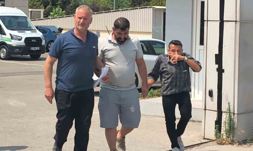 Yetişkin havuzuna giren 6 yaşındaki çocuk boğularak can verdi