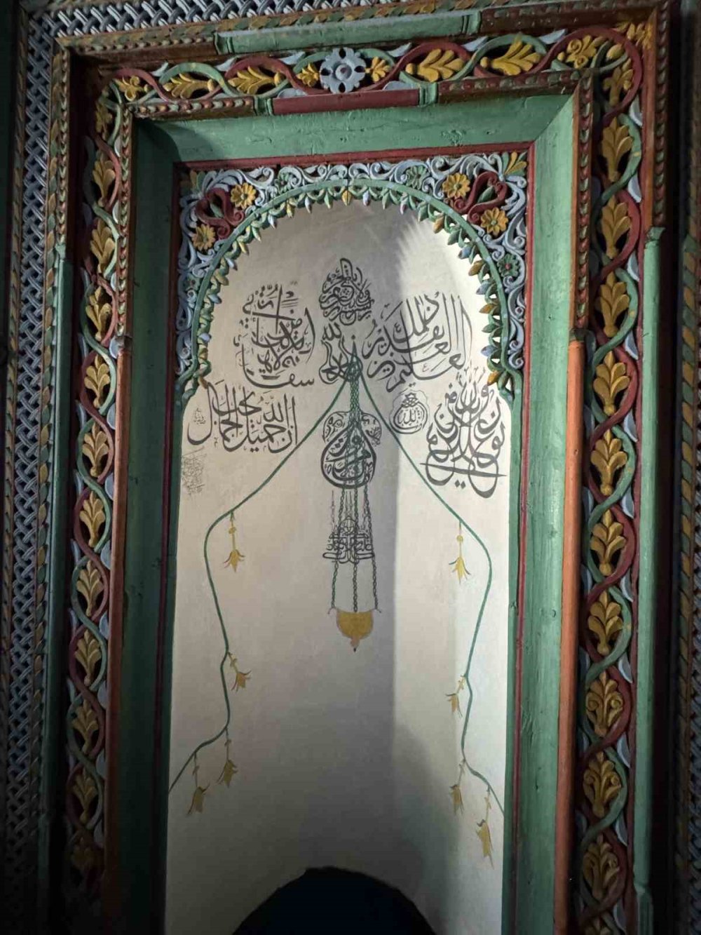 Toroslar’da açık hava müzesi gibi köy: 800 yıllık geçmişiyle Sarıhacılar büyülüyor