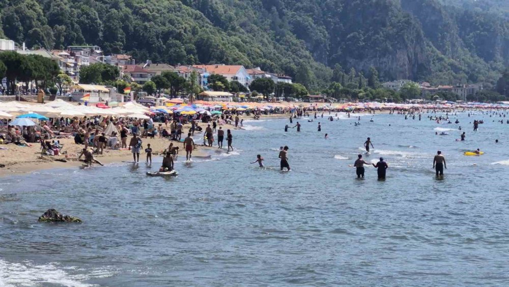 Türkiye denize girdi araçlar değil