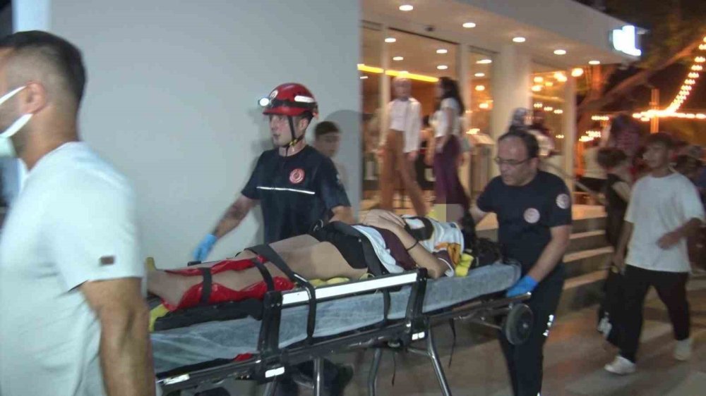 Antalya falezlerinde hareketli gece