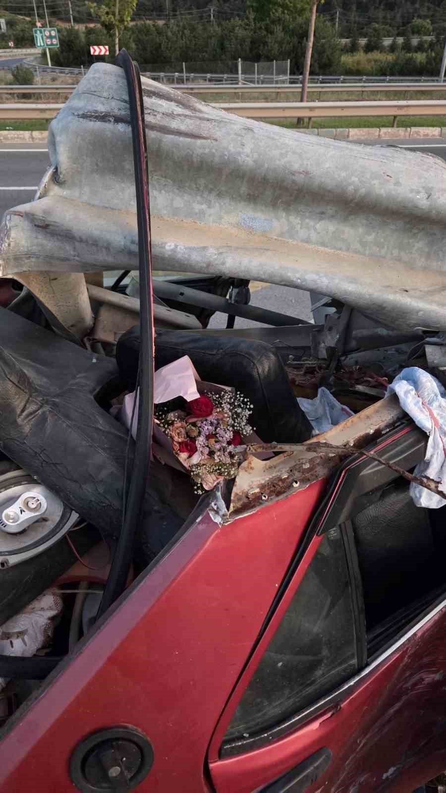 Gören bakamadı: Bariyere saplandı