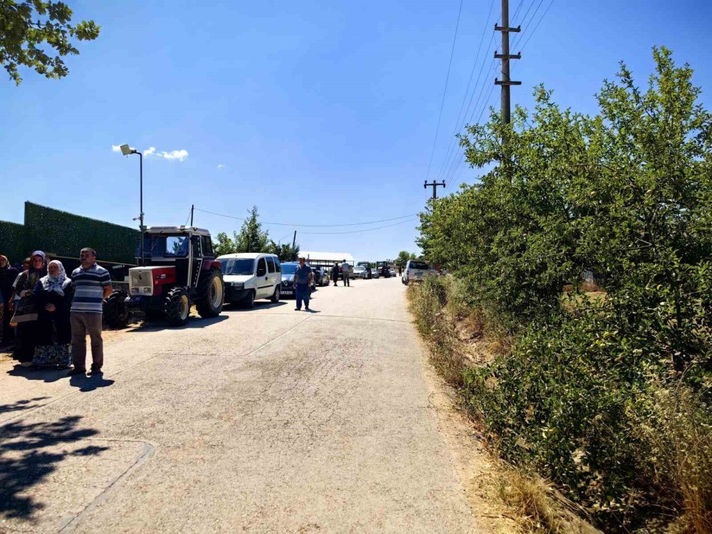Kocası mı Yaptı? Silahla Vurulmuş