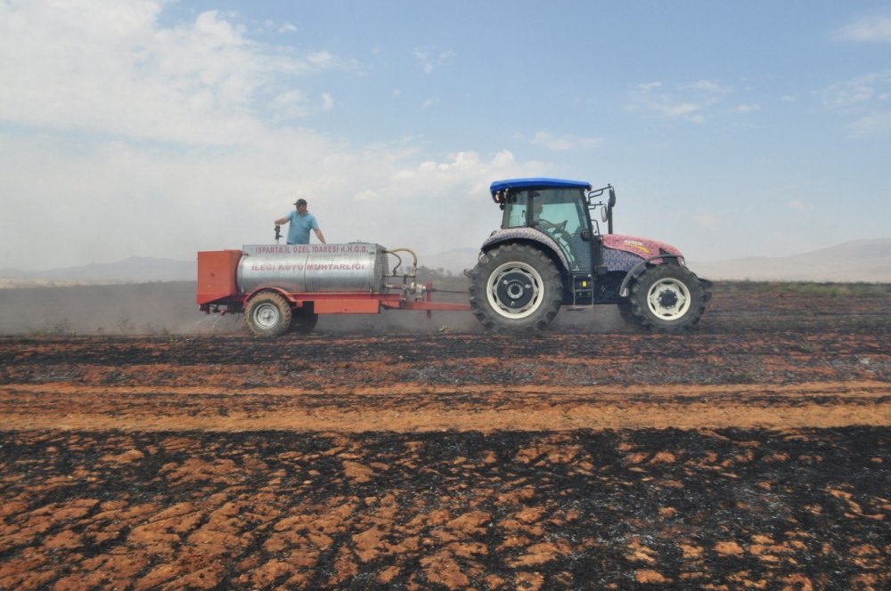 Balya makinesinden çıkan kıvılcım felakete yol açtı
