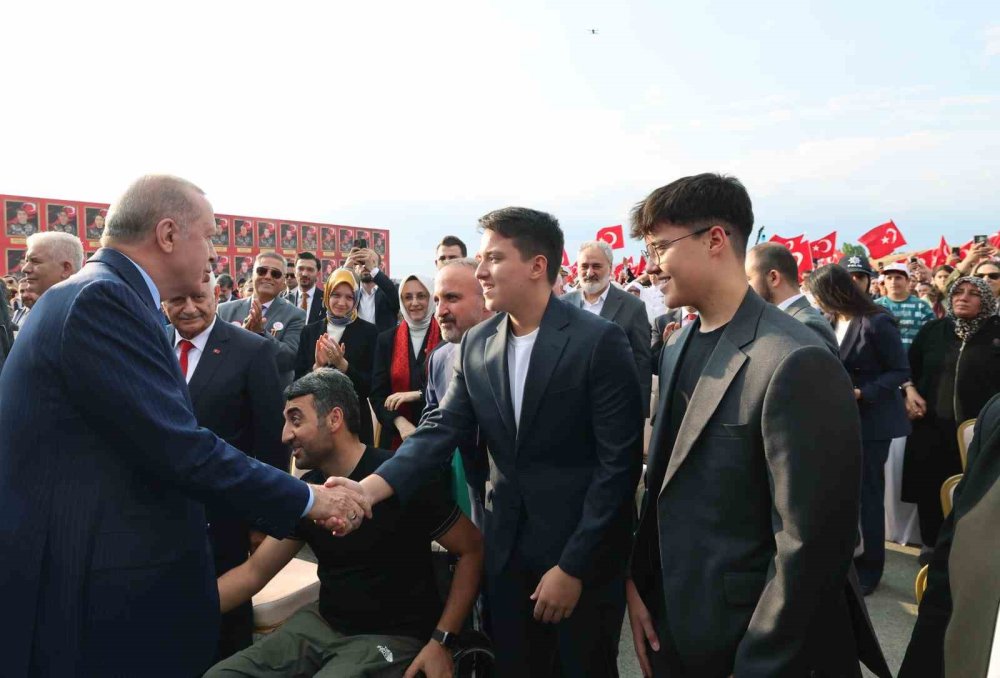 Cumhurbaşkanı Erdoğan: Ruhunu 1 dolara satan alçaklar bunun bedelini ödeyecek