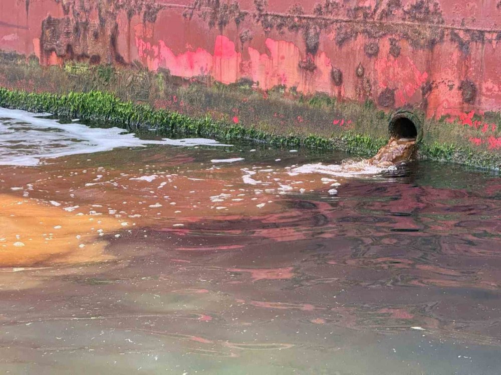 Bu atık suyu Marmara Denizi'ne saldılar