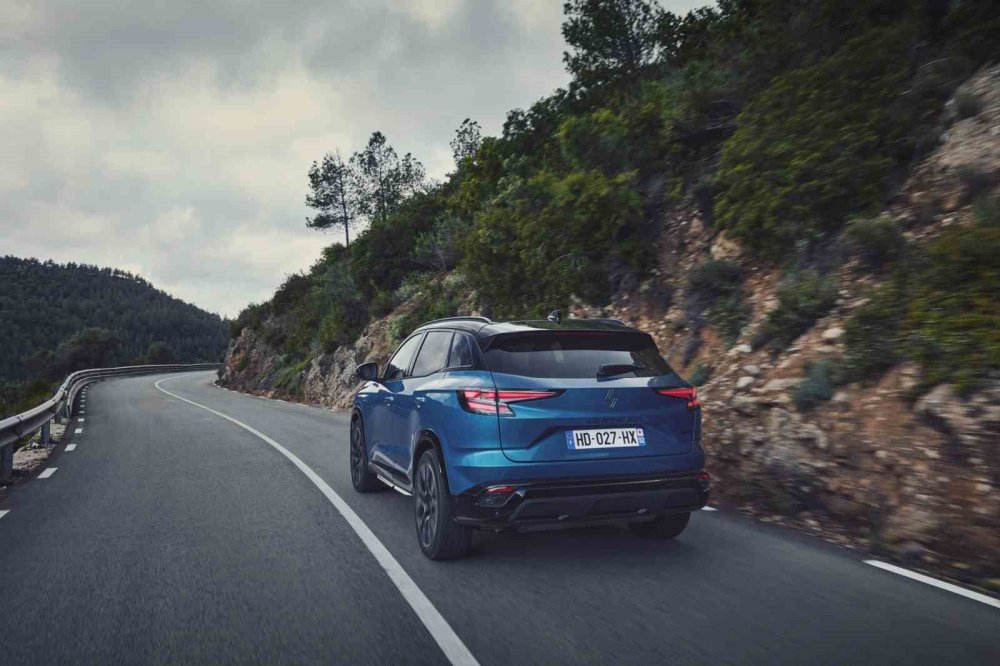 Renault Austral’ın Yeni Hibrit Motoru Yakıt Tasarrufunda Çıtayı Yükseltiyor