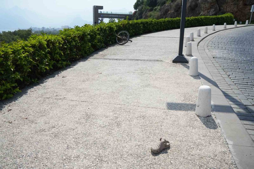 Antalya'da çocukların varyant macerası hastanede bitti