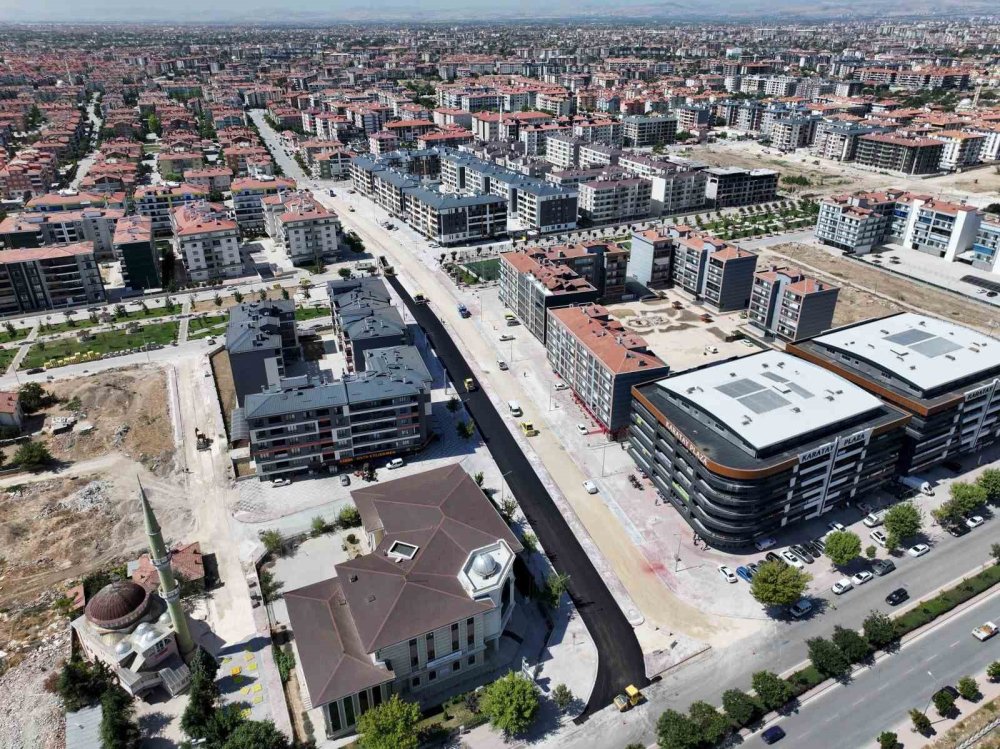 Konya Merkezde 2 Yol Daha Asfaltla Buluştu