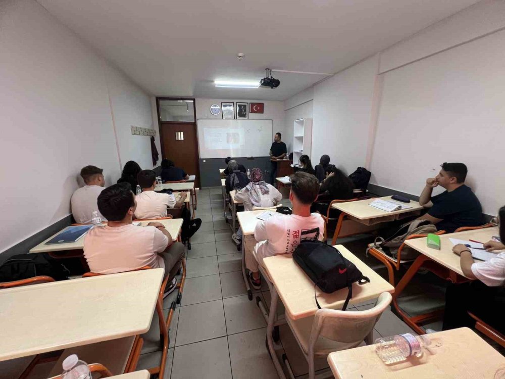 LGS Tercihi Uyarısı: Komşunun Çocuğuna Bakarak Kayıt Yapılmaz