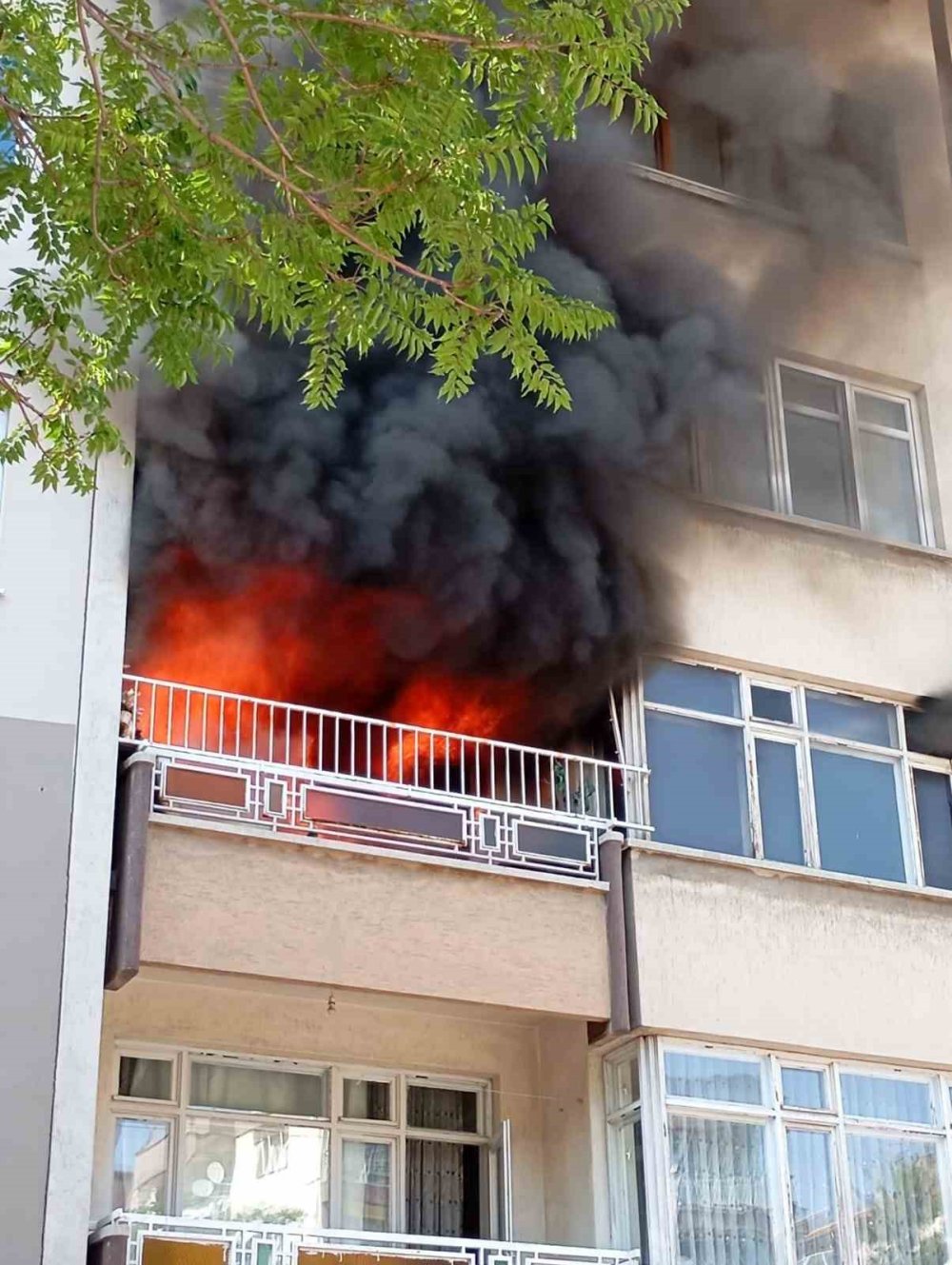 Sultanşah Caddesi'nde Panik Anları