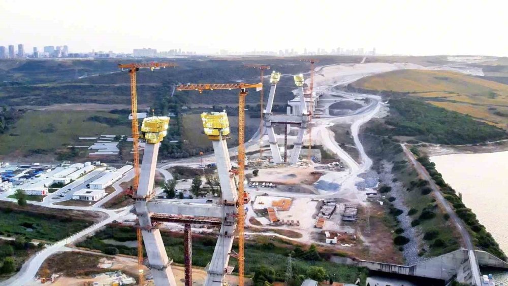 Sazlıdere Köprüsü Yükseliyor: 24 Şeritli Yol Ortaya Çıktı
