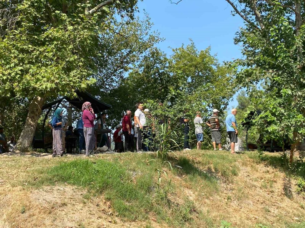 Topun peşinden suya giren liseli Özgür'ün cansız bedeni bulundu