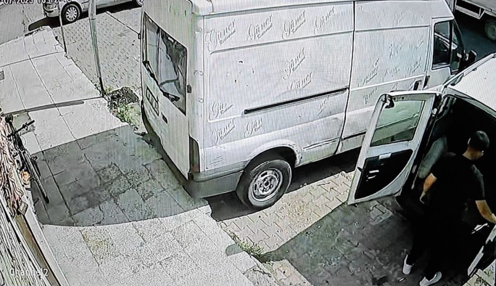 İşe yeni başlayan şoför, şirket aracını alıp kayıplara karıştı