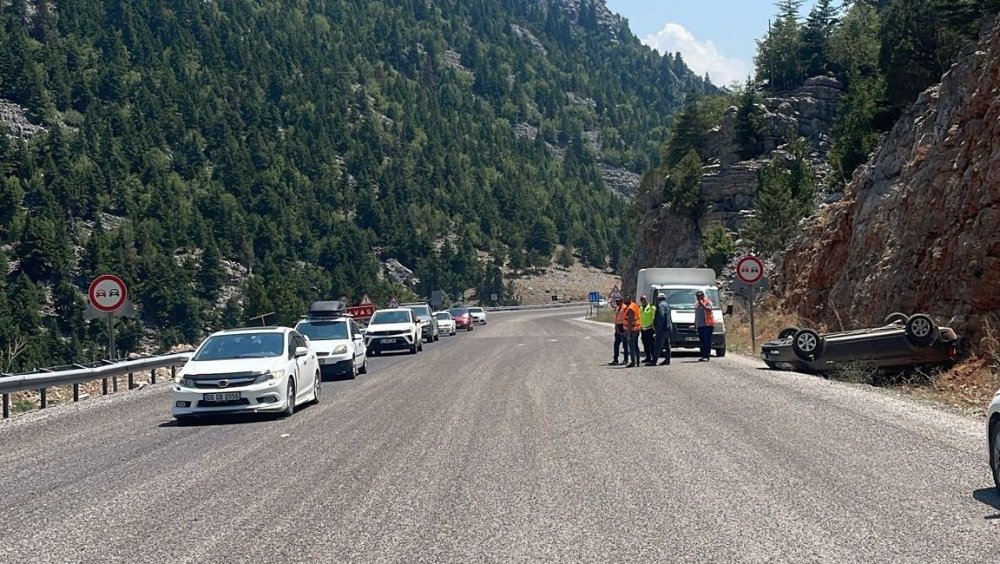 Seydişehir'i geçti, takla attı