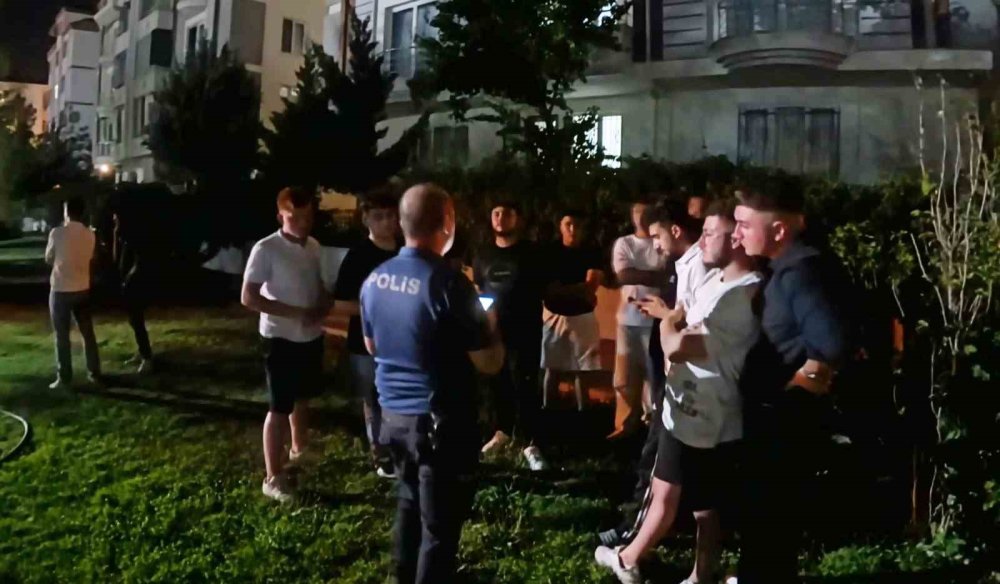 Aksaray’da yaz akşamları güvenliğe emanet: Polis park ve bahçelerde kuş uçurtmuyor