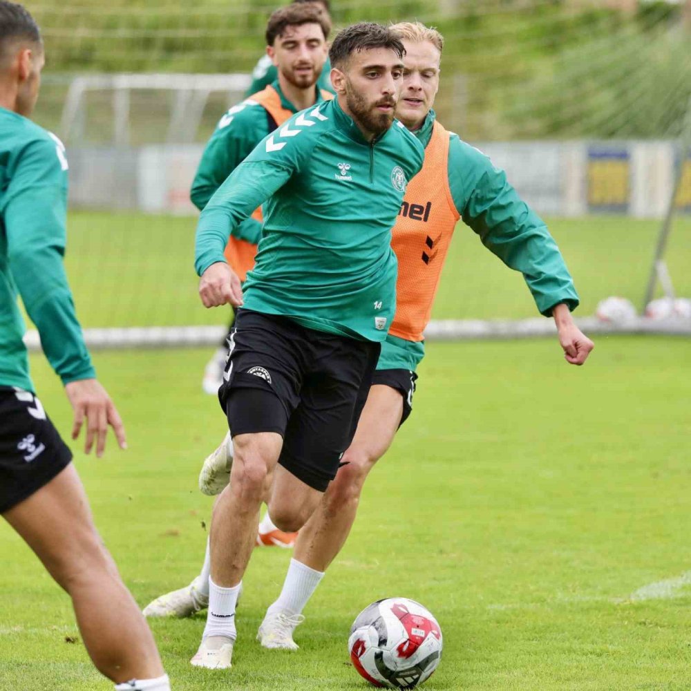 Konyaspor, Avusturya kampında tempoyu artırıyor
