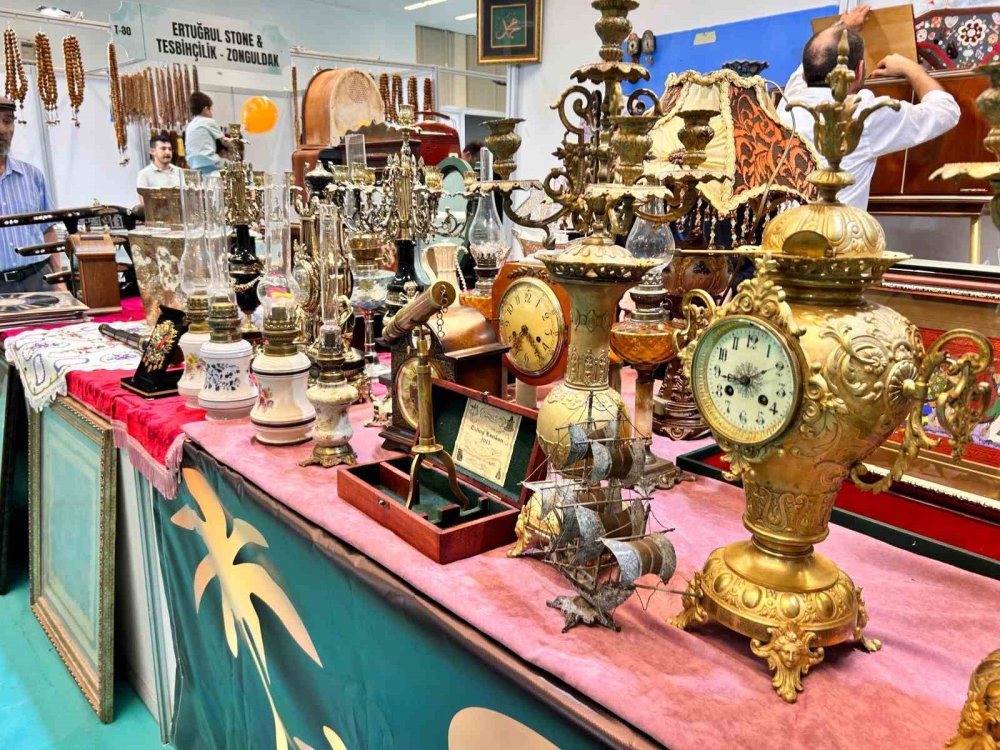 2. Abdülhamid’in Namaz Saati 4 Bin Dolara Satışta