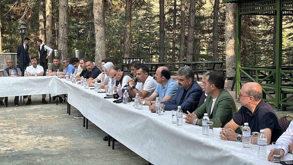 AK Parti Konya Teşkilatı sahaya çıkıyor