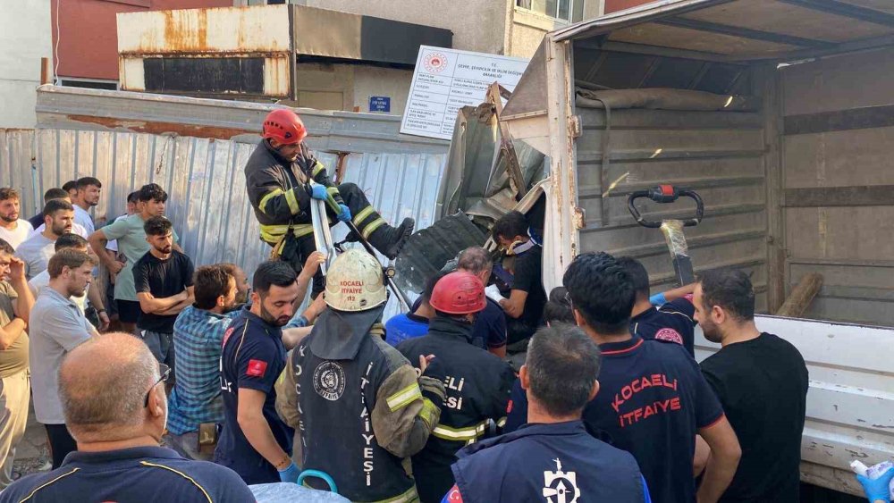 Fren Boşaldı Kamyonet Tansiyon Yükseltti