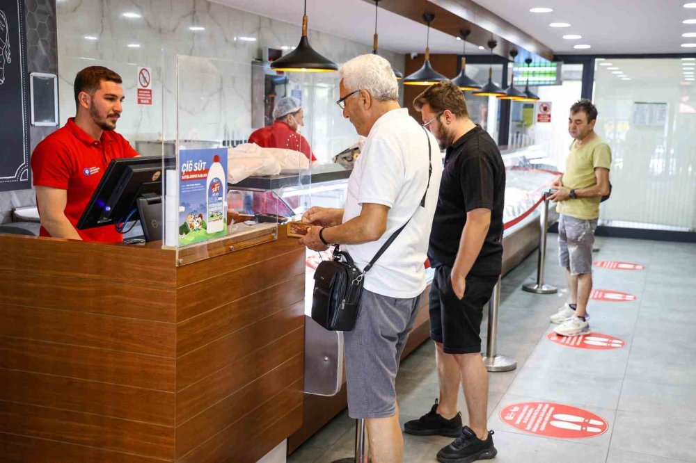 Halk Et, 200 Ton Etle 80 Bin Vatandaşa Ucuz Et Hizmeti Verdi