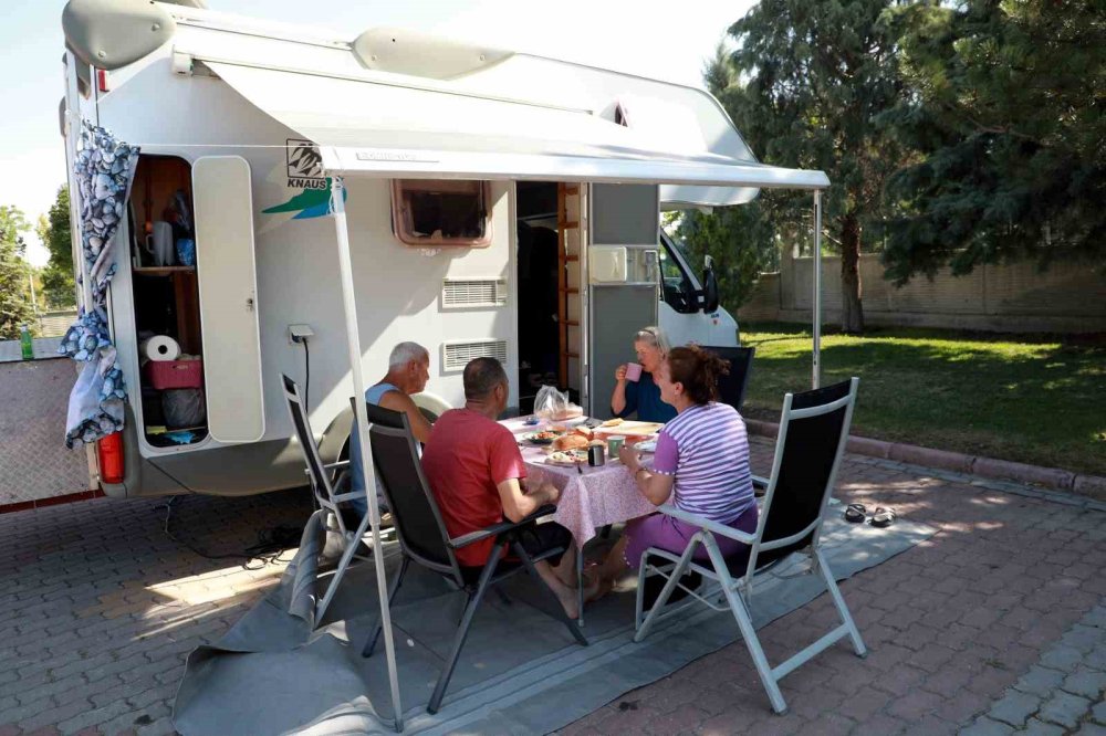 Konya’nın Kalbinde Karavan Keyfi