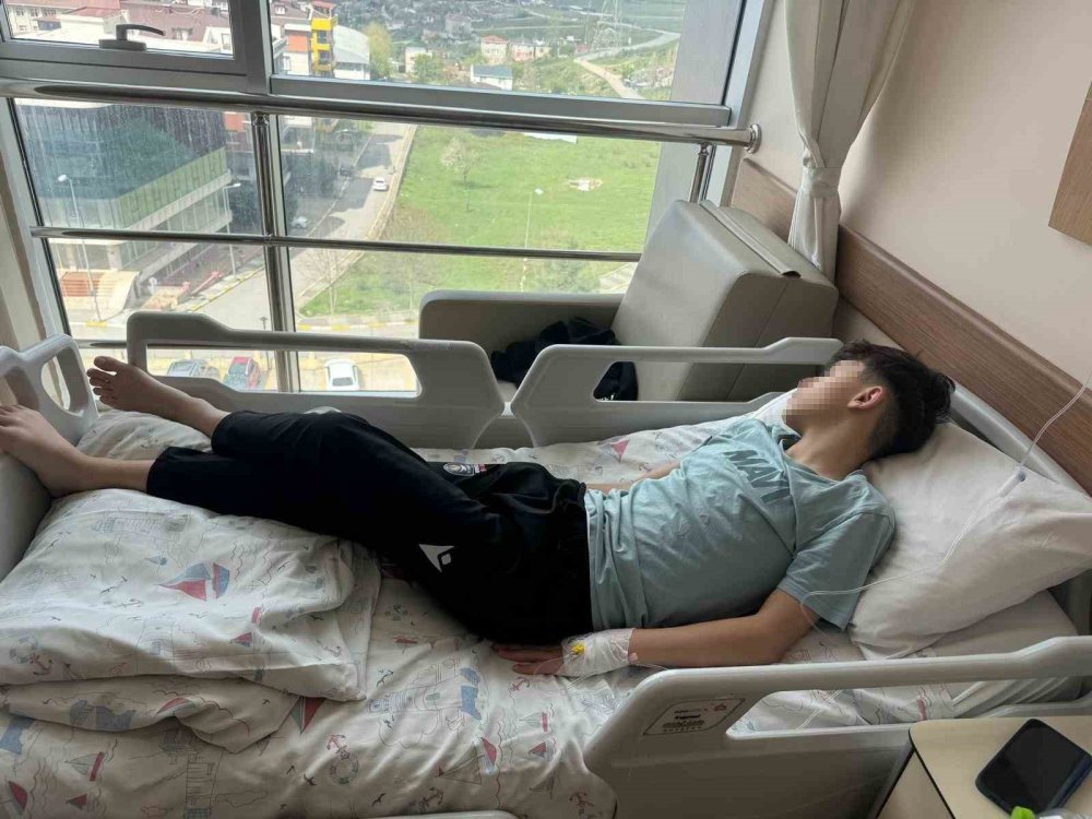 999 kişinin zehirlendiği ’döner skandalı’ davası ertelendi