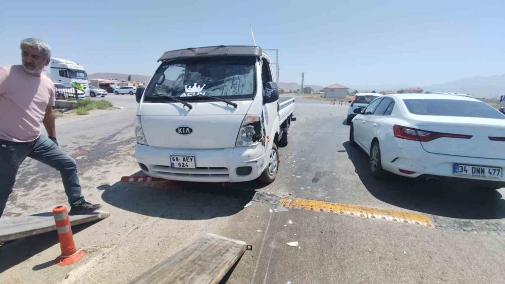 Binlerce Kilometre Sağlam Gelip Aksaray'da Kaza Yaptı