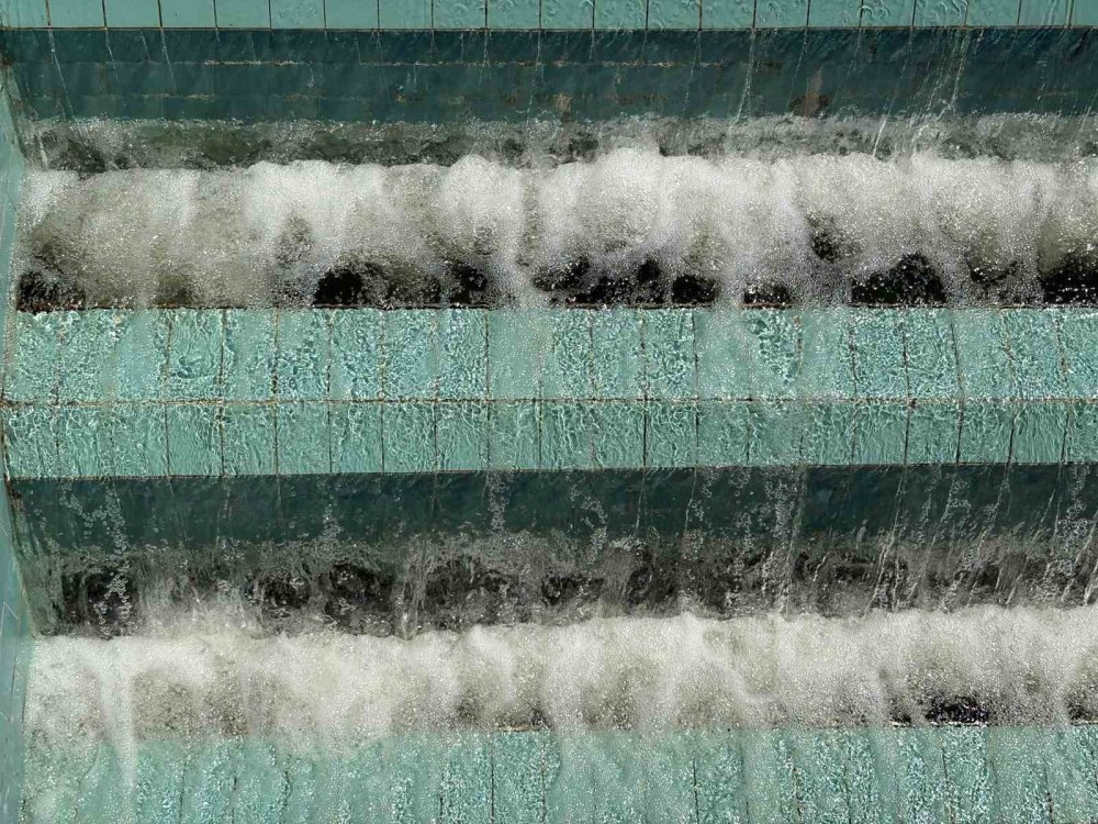 Hükümetten 100 Yıldır Yatırım Yapılmayan İzmir'e Su