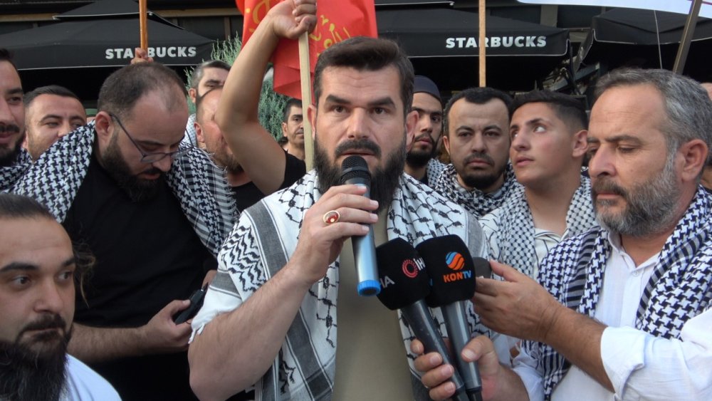 Ağa Babalarına Sözümüz Geçmedi Kahveciyi Protestoya Devam