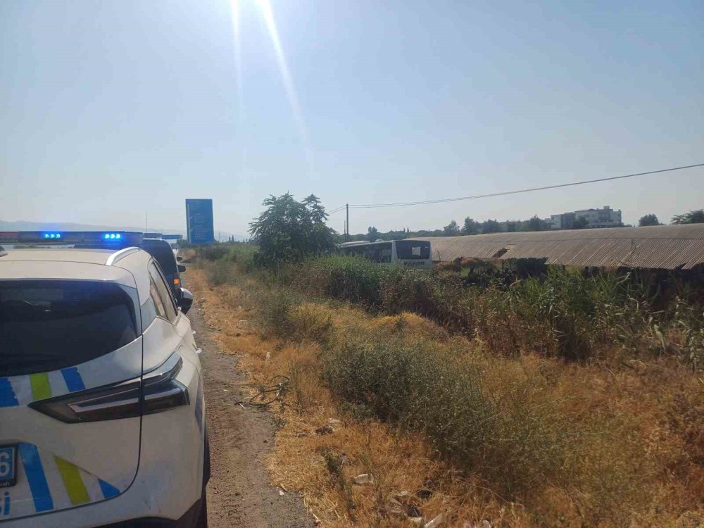 Menzile 'Varan' Olmadı Seraya Sığındılar