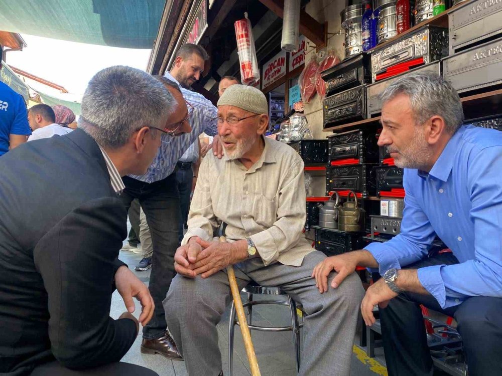 AK Parti Kayseri Milletvekili Çopuroğlu; Meram'da esnafla buluştu