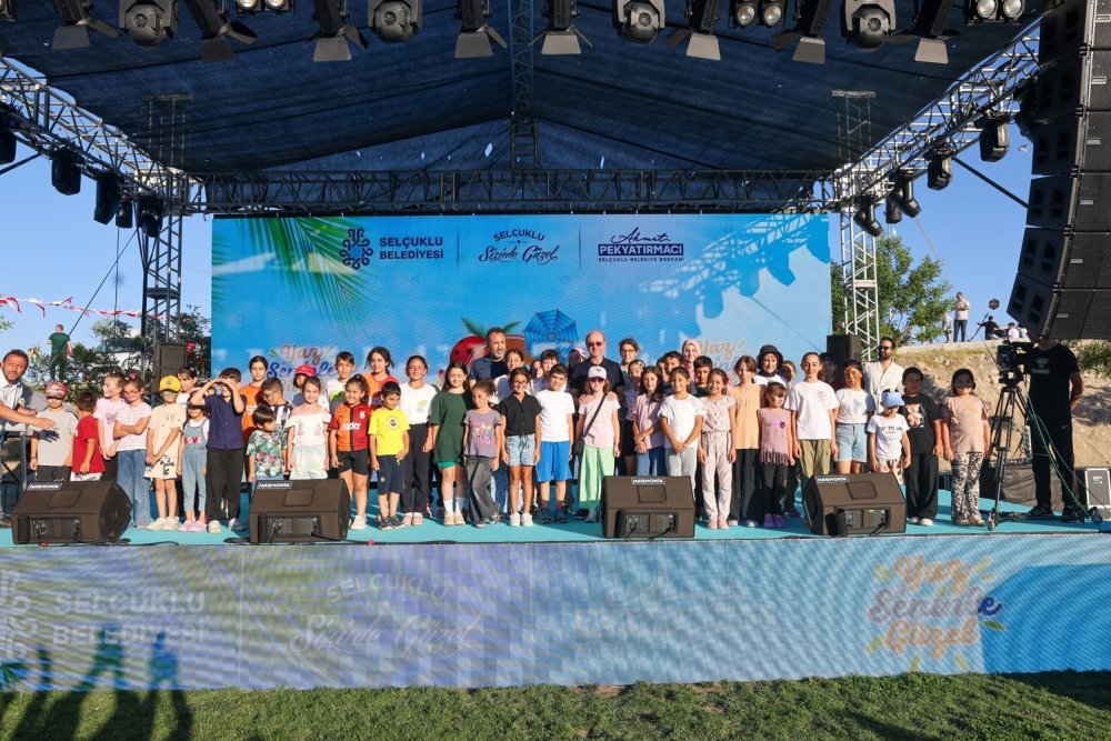 Selçuklu’da gökyüzü uçurtmalarla renklendi