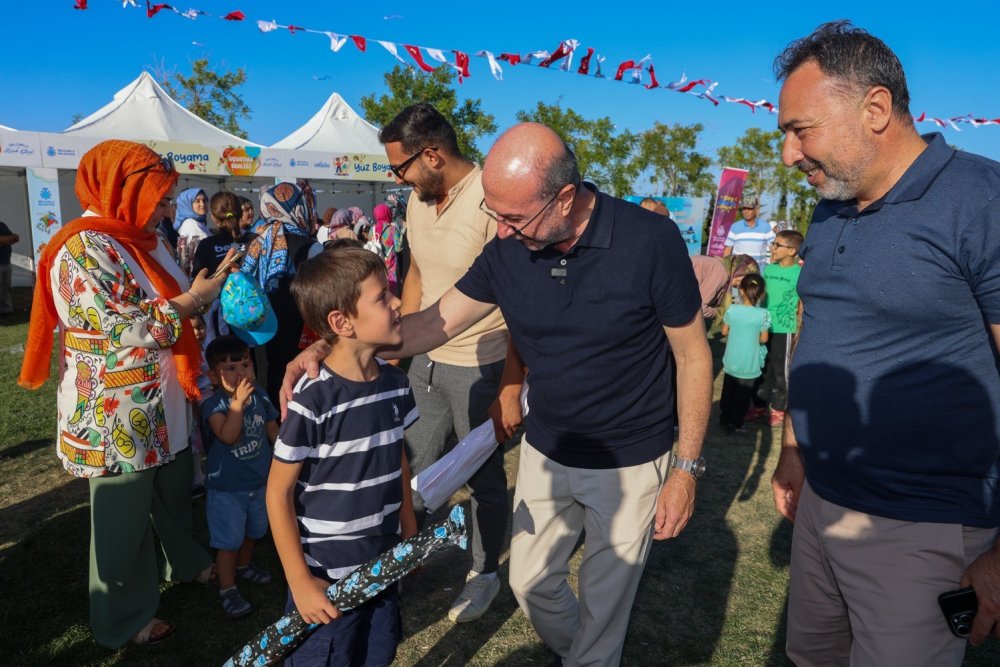 Selçuklu’da gökyüzü uçurtmalarla renklendi