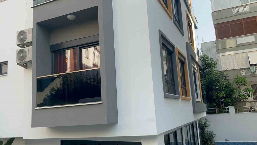 Emlakçıya şok telefon! Kiraladığı evde cinayet işlediğini söyledi