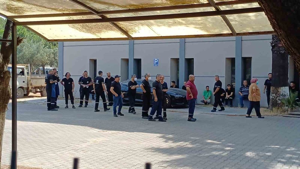 Fabrikada kimyasal zehirlenmesi: 3 kişi hastaneye kaldırıldı