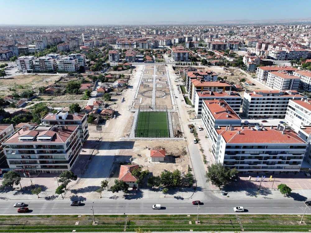 Karatay Belediyesi, Çimenlik Mahallesi’ne 16 Bin Metrekarelik Yeni Park Kazandırıyor