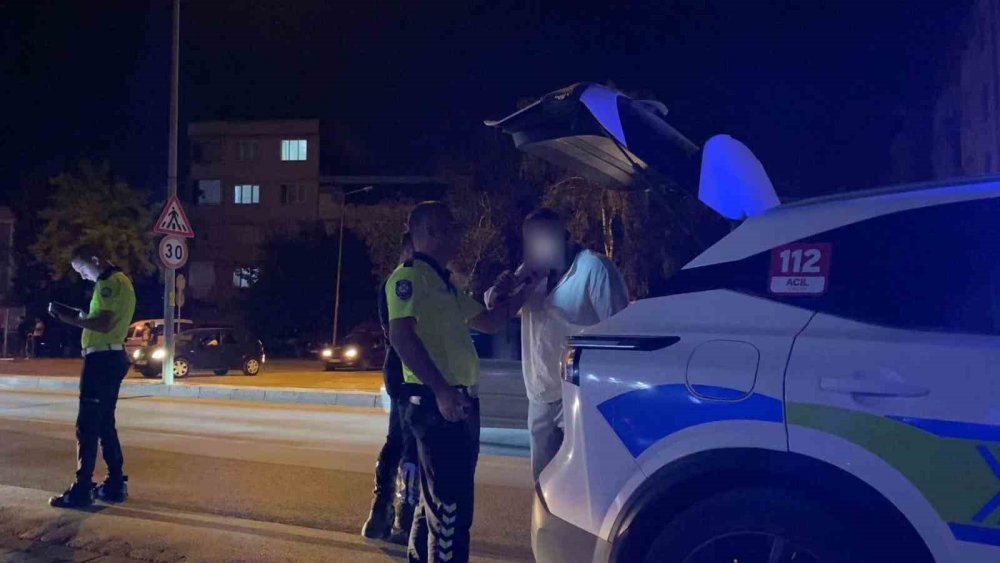 Özel halk otobüsünde alkollü şoför skandalı