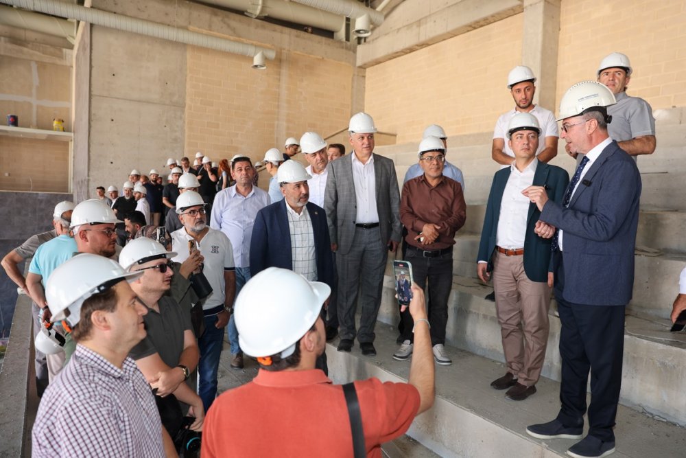 İlçeyi Buralara Taşıyıp Milyarlık Yatırım Yaptı