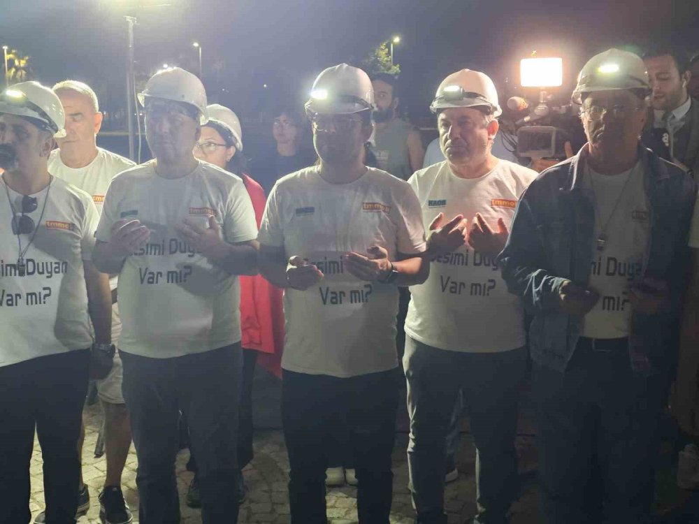 Başbakanın Uykudan Uyandırılmadığı Zamanlar: 26 Yıl Önce Bugün Hayat Durmuştu