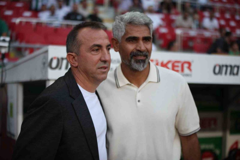 Çekil Aslanım Konya Geliyor