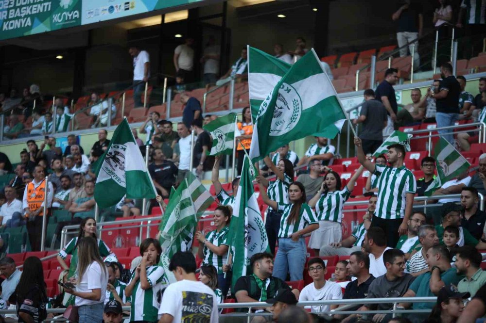 Çekil Aslanım Konya Geliyor