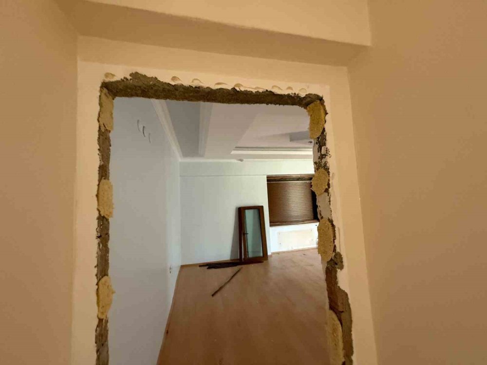 Bu kadar da olmaz ki: Evi yeni sahibine böyle teslim etti