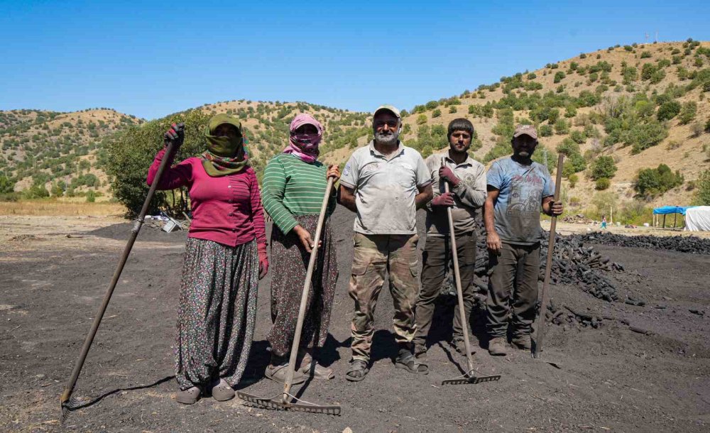 Mardin’den Ankara’ya Gelen Mevsimlik İşçiler, Ekmeğini Kömürden Çıkarıyor