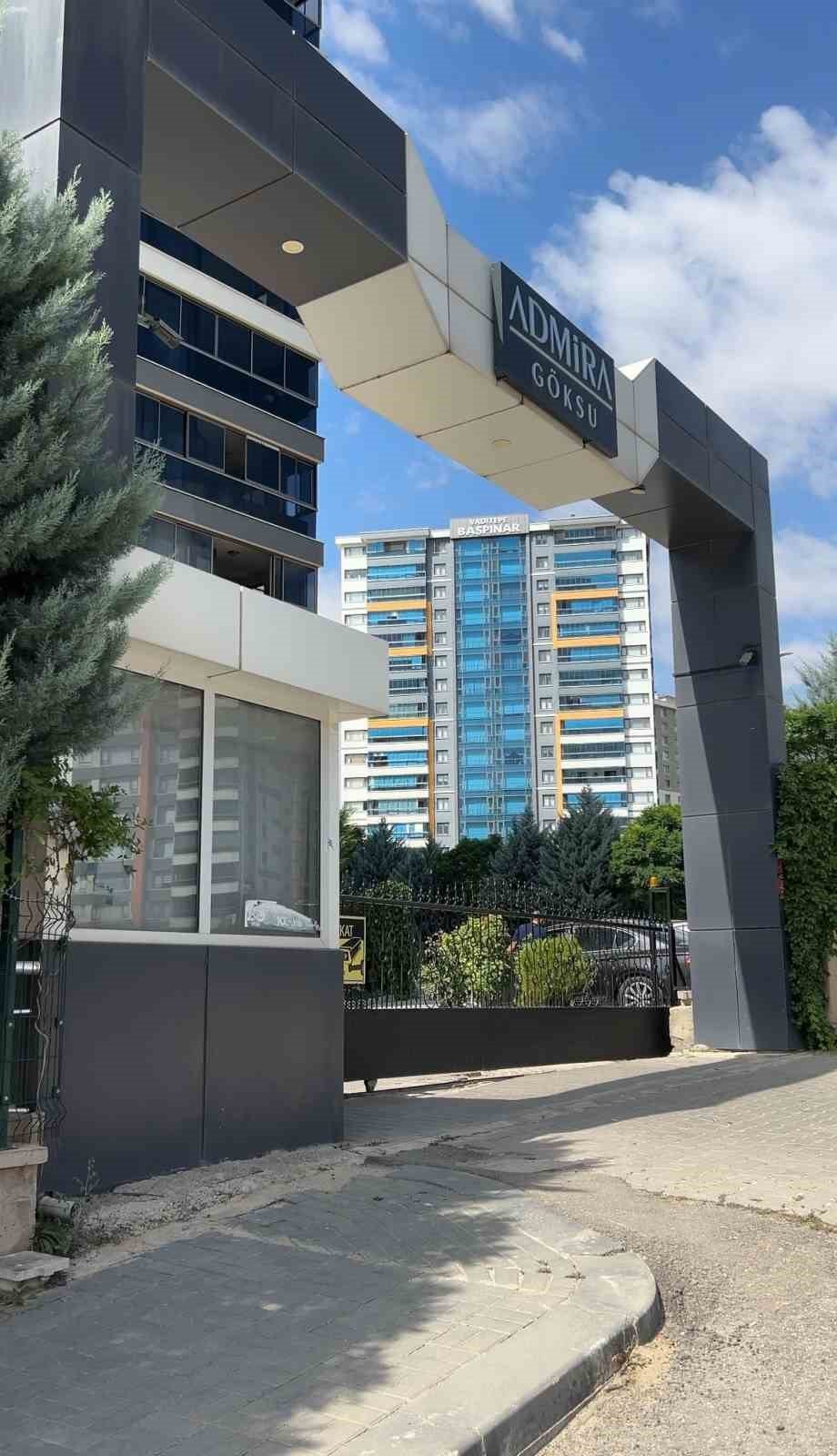 Yayıncı Oğuzhan Dalgakıran 12. kattan düşerek hayatını kaybetti