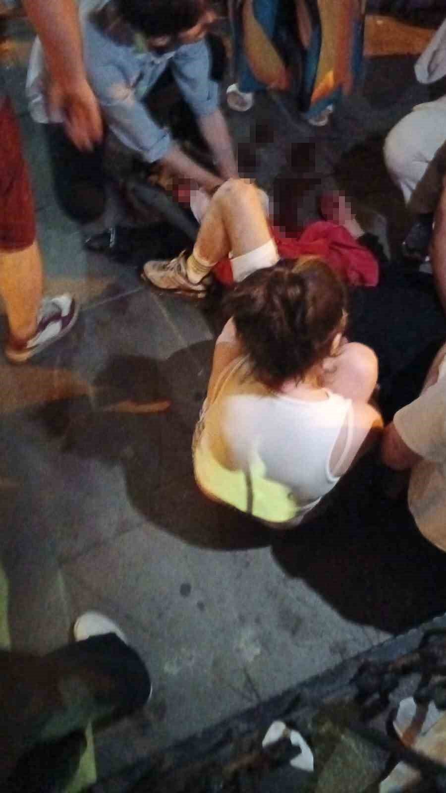 Kız arkadaşıyla yürürken silahlı saldırıya uğradı