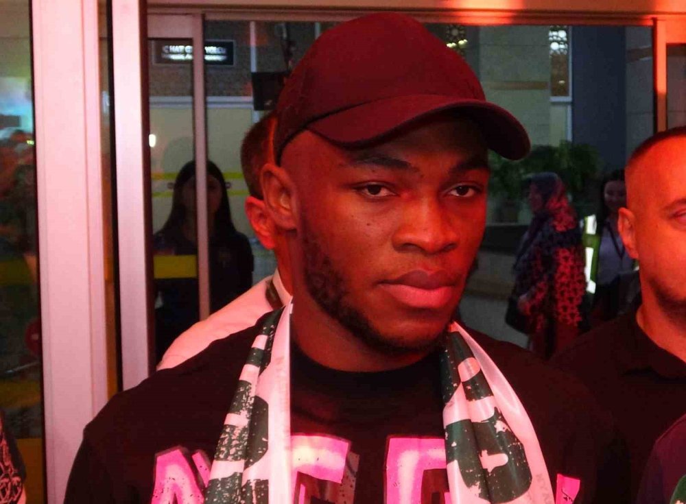 Konyaspor’un Yeni Transferi Jackson Muleka Konya’da