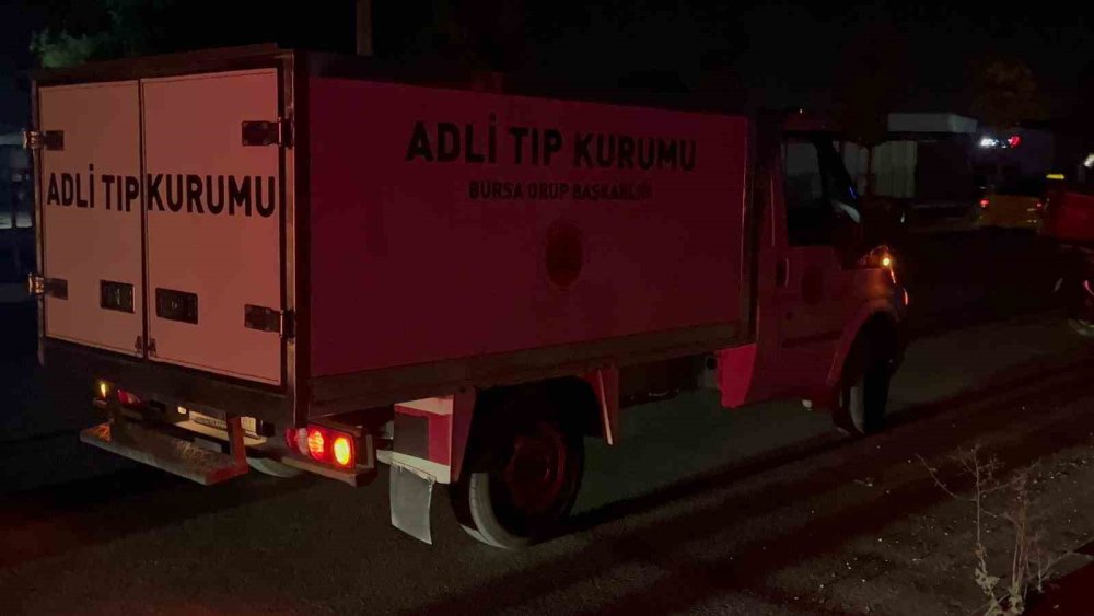 40 Yaşında Otomobilin Altında Can Verdi