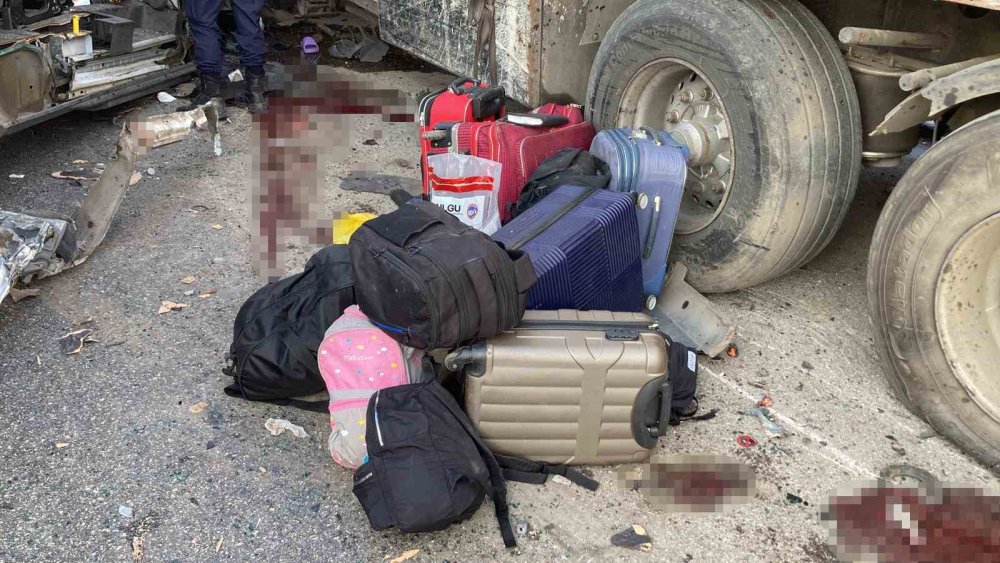 Öğrencilerin Gezisi Feci Şekilde Son Buldu